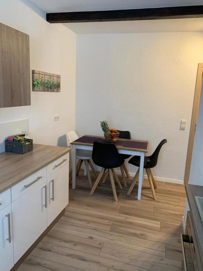 Grenznahe Ferienwohnung Mit 4 Schlafzimmern Grenzach-Wyhlen Luaran gambar