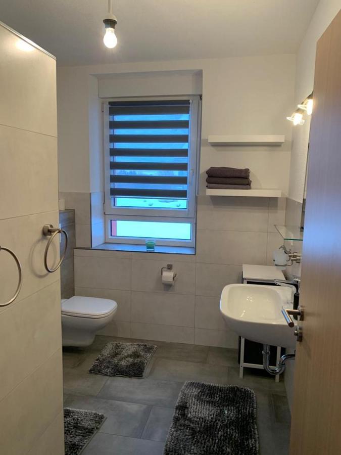 Grenznahe Ferienwohnung Mit 4 Schlafzimmern Grenzach-Wyhlen Luaran gambar